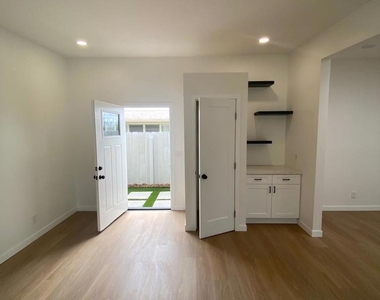6344 Anvil Lake Avenue - Photo Thumbnail 8