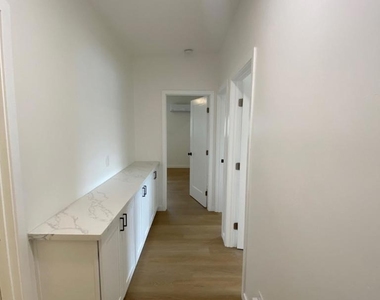 6344 Anvil Lake Avenue - Photo Thumbnail 16