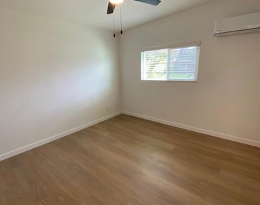 6344 Anvil Lake Avenue - Photo Thumbnail 24
