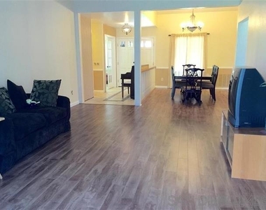 13120 Grape Arbor Way - Photo Thumbnail 3