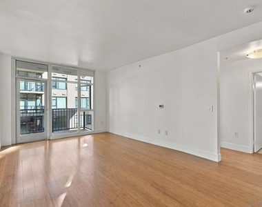 530 K St - Photo Thumbnail 9