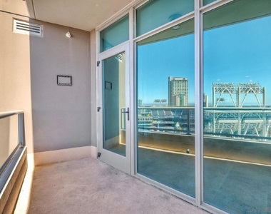 253 10th Ave - Photo Thumbnail 1