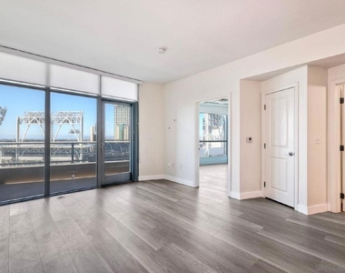 253 10th Ave - Photo Thumbnail 15
