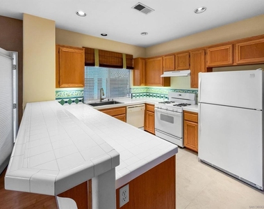1501 Piedmont St. - Photo Thumbnail 7