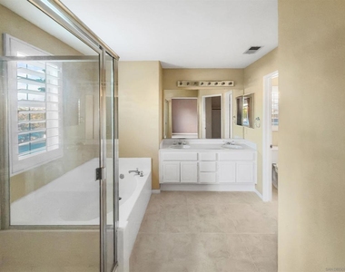 1501 Piedmont St. - Photo Thumbnail 32