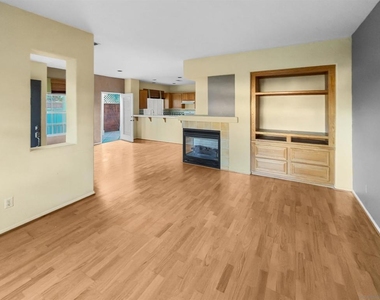 1501 Piedmont St. - Photo Thumbnail 11