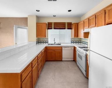 1501 Piedmont St. - Photo Thumbnail 14
