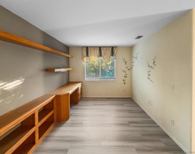 1501 Piedmont St. - Photo Thumbnail 16