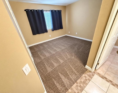 78650 Avenue 42 - Photo Thumbnail 9