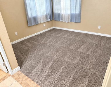 78650 Avenue 42 - Photo Thumbnail 8