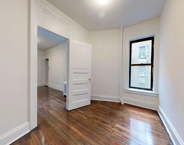  York Avenue - Photo Thumbnail 3