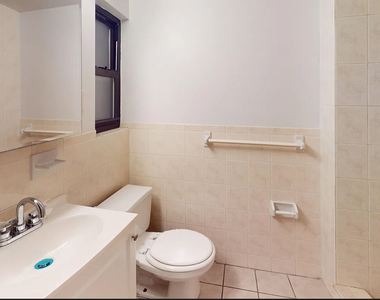 East 65th Street - Photo Thumbnail 11