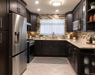 15531 Huron Street - Photo Thumbnail 6