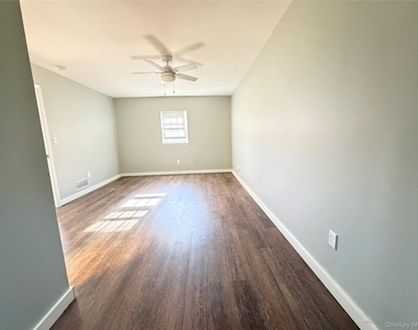 33 Howells Turnpike - Photo Thumbnail 14