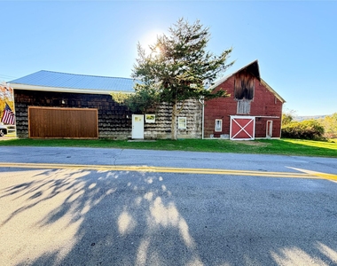 33 Howells Turnpike - Photo Thumbnail 3