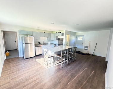 33 Howells Turnpike - Photo Thumbnail 9