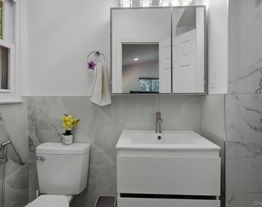 4 Medford Place - Photo Thumbnail 6