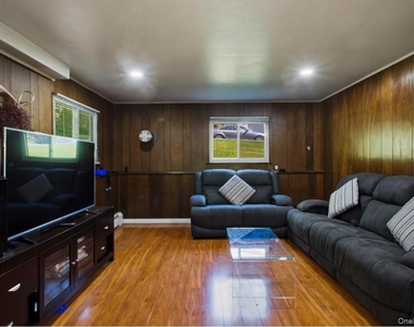4 Medford Place - Photo Thumbnail 15