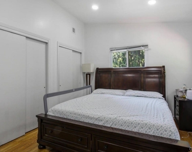 4 Medford Place - Photo Thumbnail 10