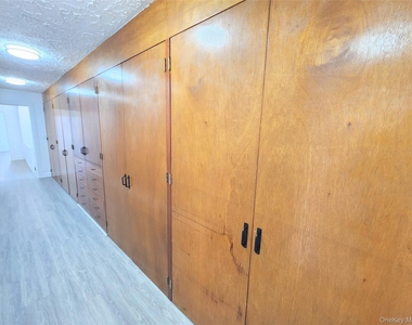 60-22 Flushing Avenue - Photo Thumbnail 15