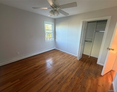 325 Glenbrook Avenue - Photo Thumbnail 8
