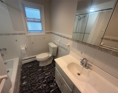 325 Glenbrook Avenue - Photo Thumbnail 6