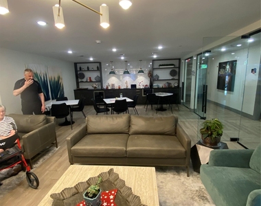 126 Montgomery Street - Photo Thumbnail 20