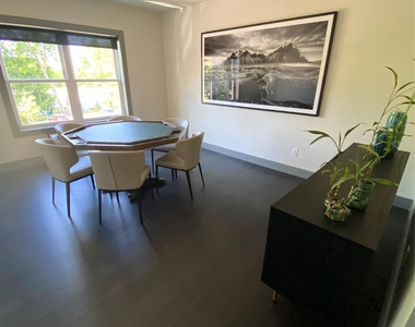 126 Montgomery Street - Photo Thumbnail 13