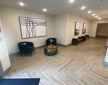 126 Montgomery Street - Photo Thumbnail 22