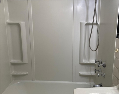 65 North Street - Photo Thumbnail 15