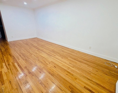 79-10 150th Street - Photo Thumbnail 7