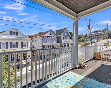 28 W Elizabeth Street - Photo Thumbnail 28