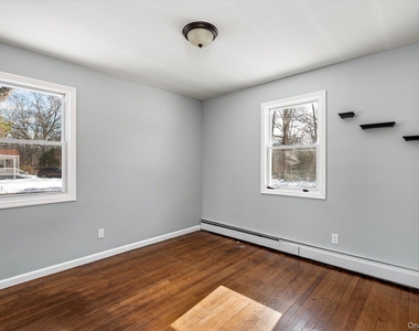 93 Garfield Boulevard - Photo Thumbnail 9