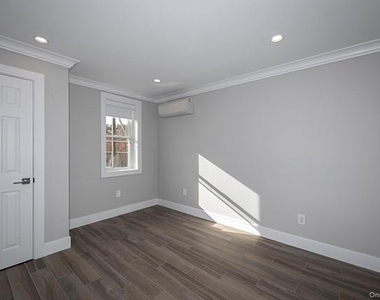 37 New York Avenue - Photo Thumbnail 4