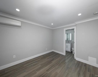 37 New York Avenue - Photo Thumbnail 3