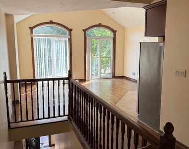 17515 74th Avenue - Photo Thumbnail 7
