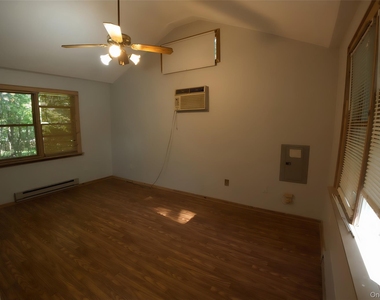 56b Shady Lane - Photo Thumbnail 2
