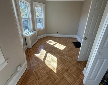 13915 88th Road - Photo Thumbnail 7