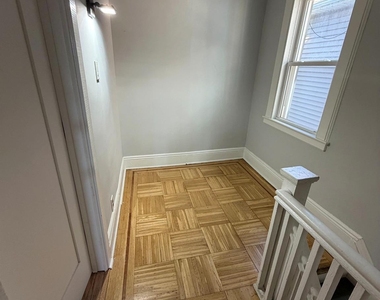 13915 88th Road - Photo Thumbnail 2