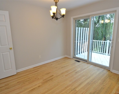 27 Grant Street - Photo Thumbnail 14