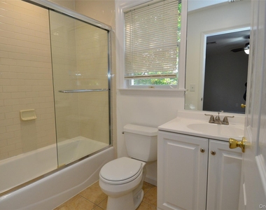 27 Grant Street - Photo Thumbnail 16