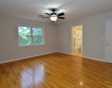 27 Grant Street - Photo Thumbnail 15