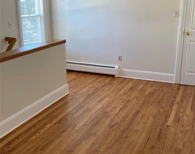 326 N Broadway - Photo Thumbnail 20