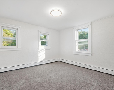 68 Plumbrook Road - Photo Thumbnail 30