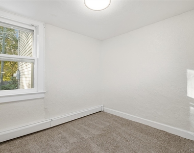 68 Plumbrook Road - Photo Thumbnail 29
