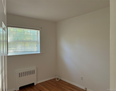 76 Keane Lane - Photo Thumbnail 9