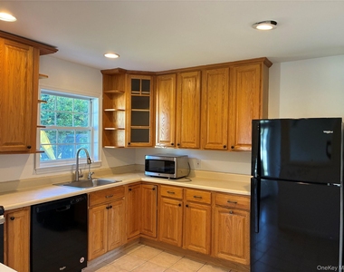 76 Keane Lane - Photo Thumbnail 5