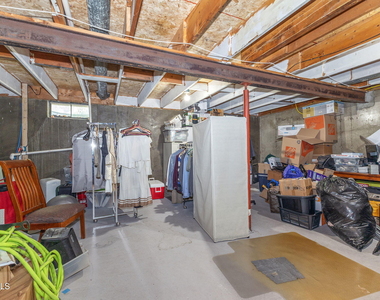 214 Walnut Lane - Photo Thumbnail 20