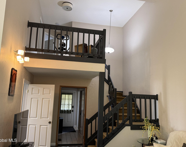 214 Walnut Lane - Photo Thumbnail 6