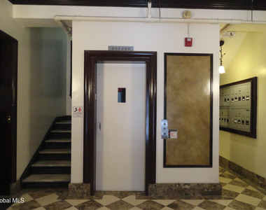 355 State Street - Photo Thumbnail 6